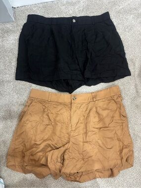 Lot of TORRID Women's Lyocell & Linen Blend Stretch High-Rise Shorts, Size 22